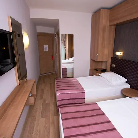 Hotel Poseidon - Adult Only 4*